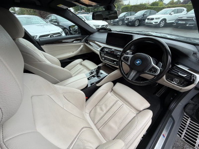 2022 BMW 5 Series