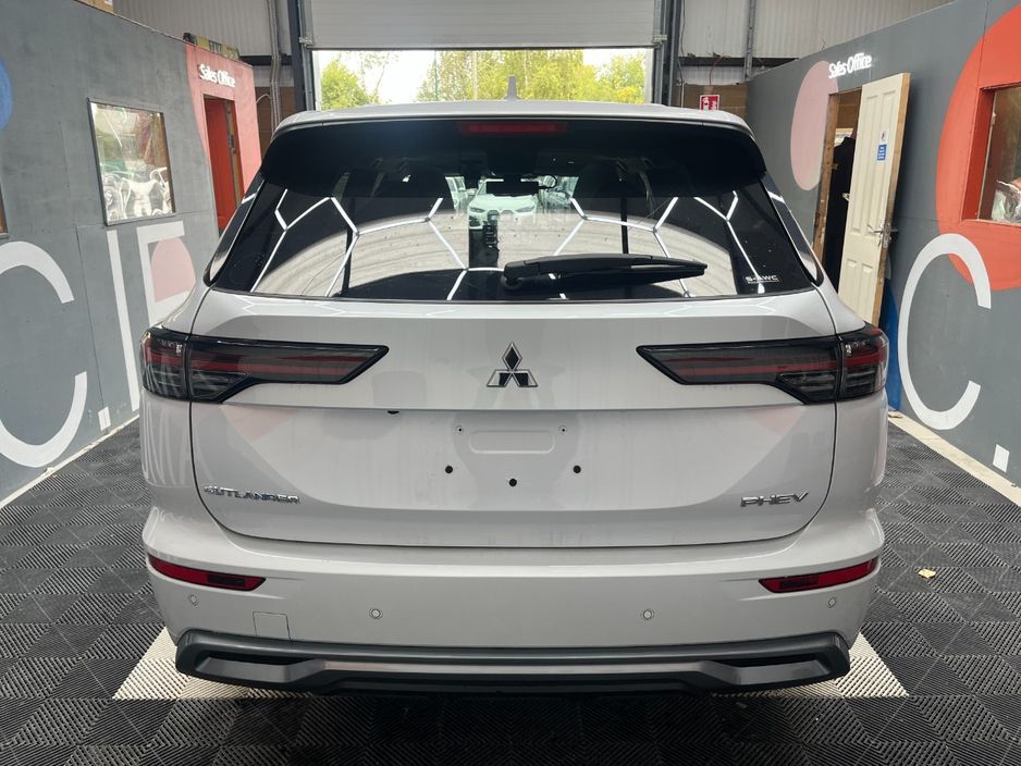 2024 Mitsubishi Outlander