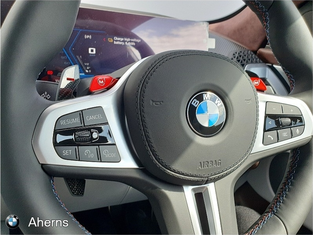 2025 BMW XM