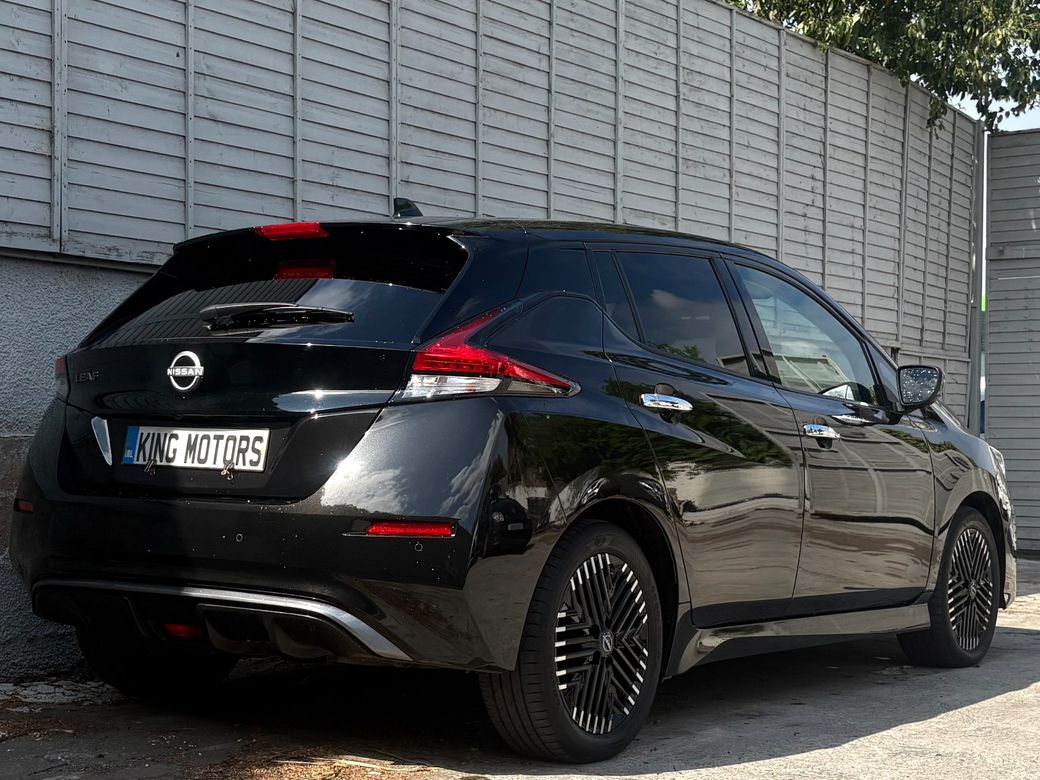 2024 Nissan Leaf