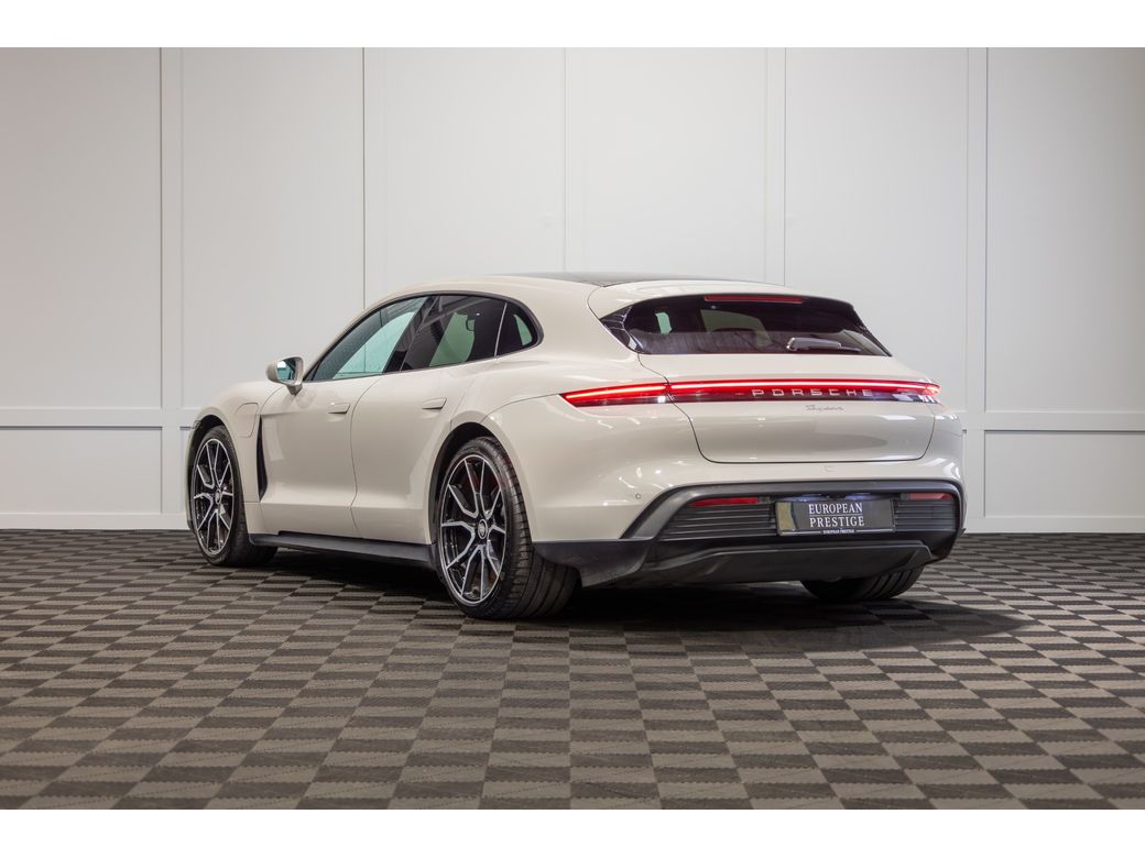 2023 Porsche Taycan