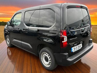 2021 Peugeot Partner