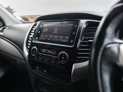 2019 Mitsubishi L200