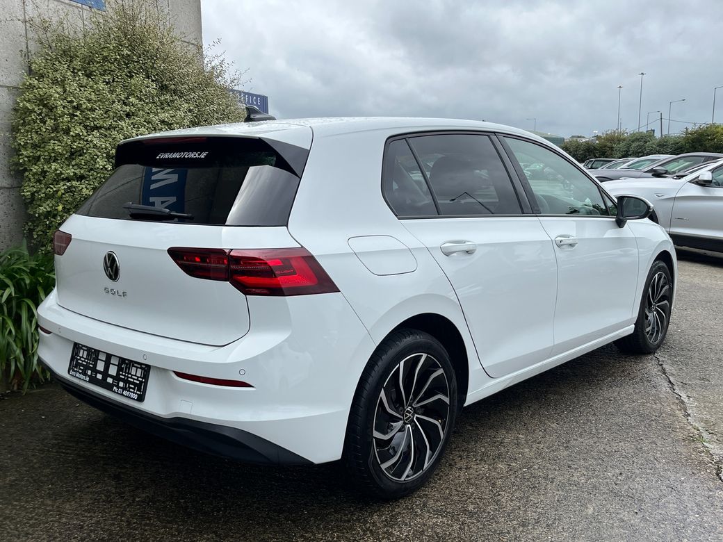 2024 Volkswagen Golf