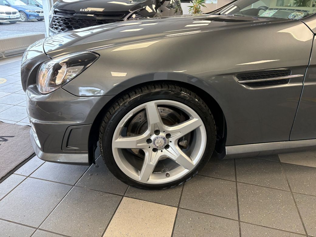 2016 Mercedes-Benz SLK Class