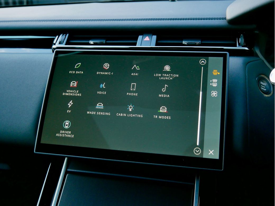 2025 Land Rover Range Rover Velar