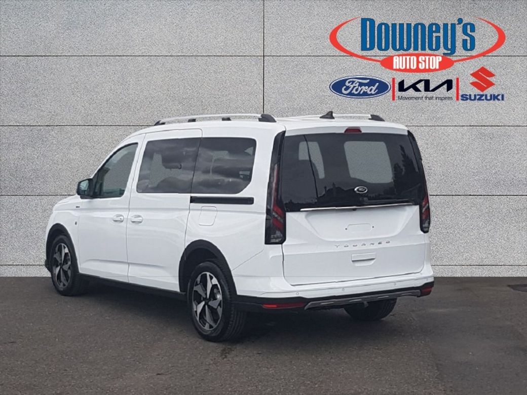 2025 Ford Tourneo Connect