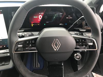 2026 Renault Scenic