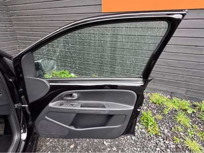 2014 Volkswagen up!