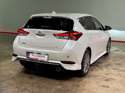 2017 Toyota Auris