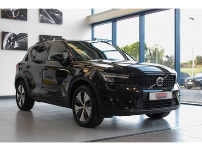 2022 Volvo XC40