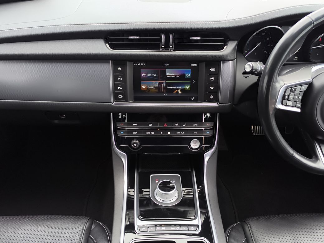 2016 Jaguar XF