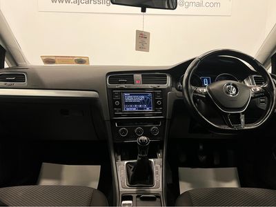 2017 Volkswagen Golf