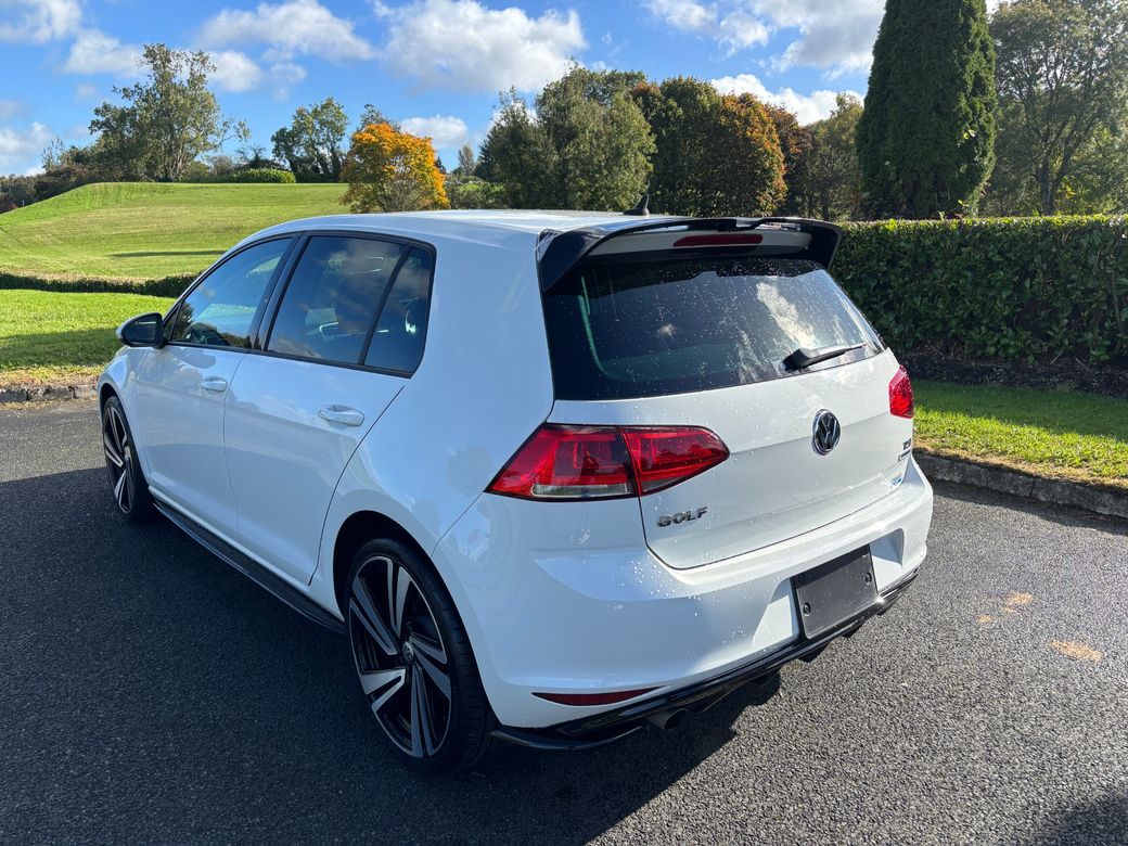 2016 Volkswagen Golf