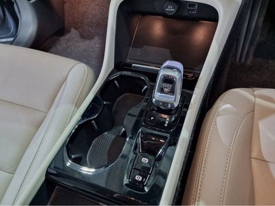 2021 Volvo XC40