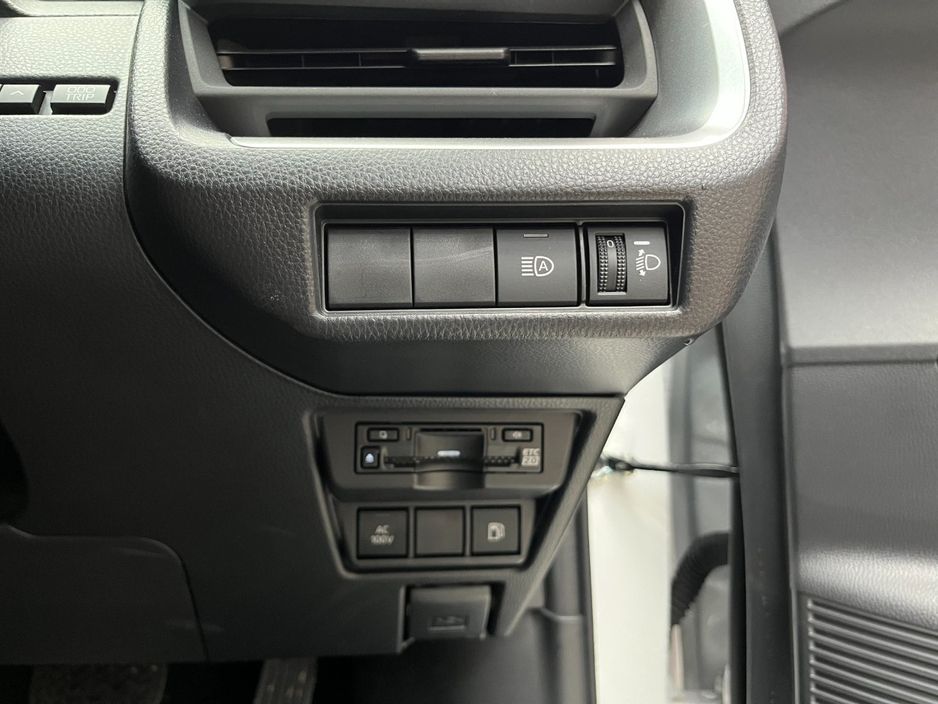 2025 Toyota Prius