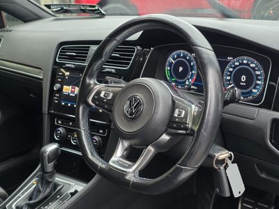 2020 Volkswagen Golf