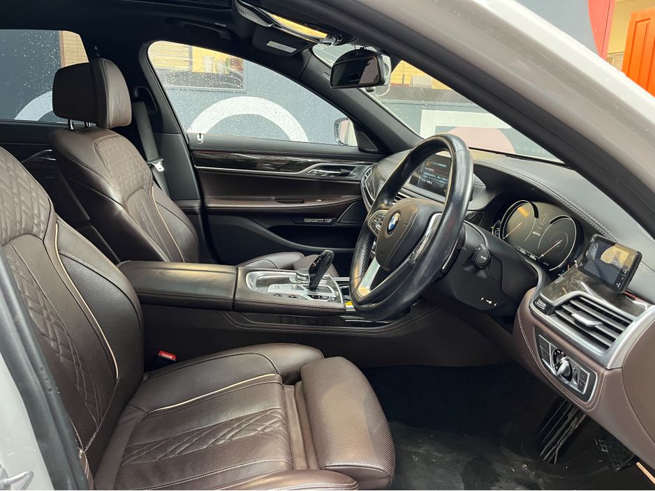 2016 BMW 7 Series