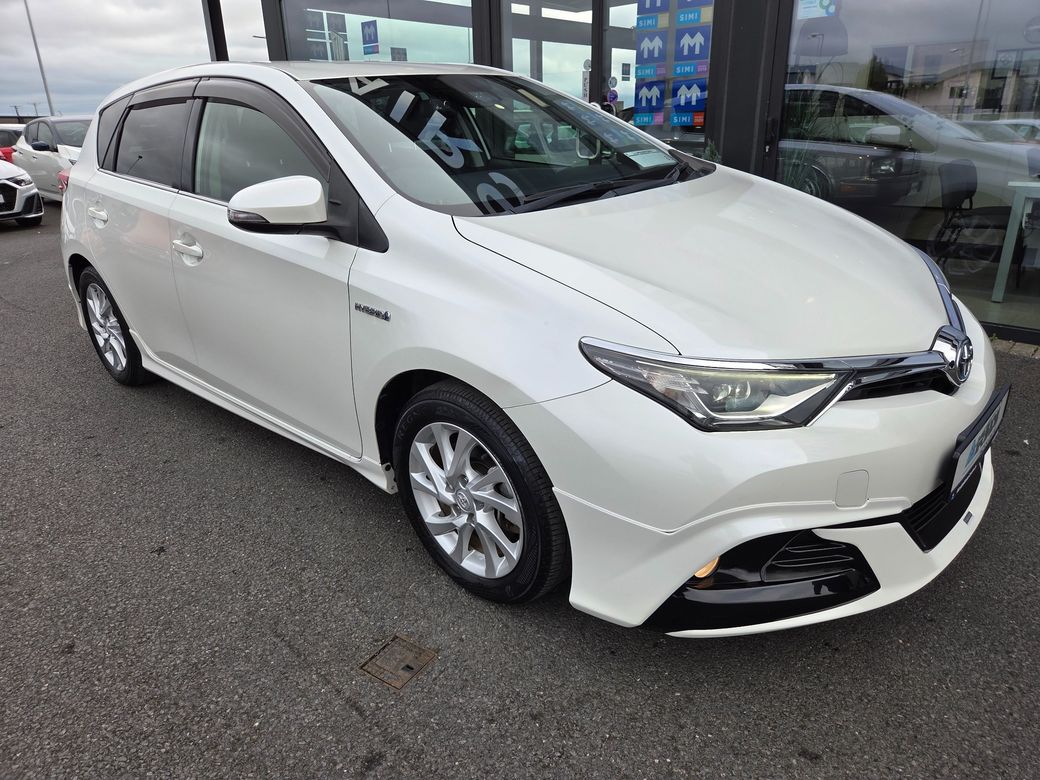 2016 Toyota Auris