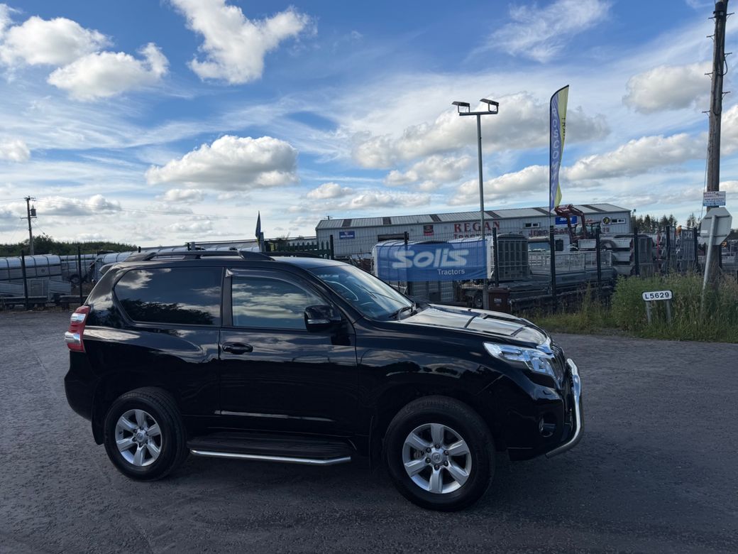 2016 Toyota Landcruiser