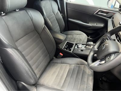 2023 Mitsubishi Outlander