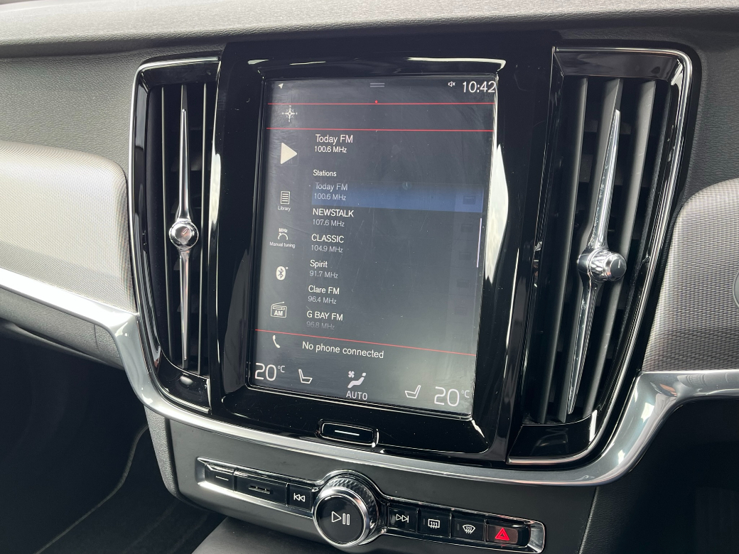 2018 Volvo V90