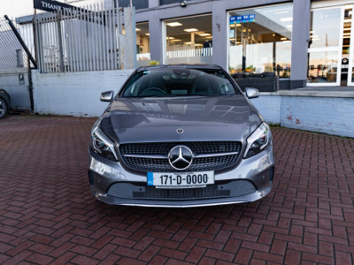 2017 Mercedes-Benz A 180