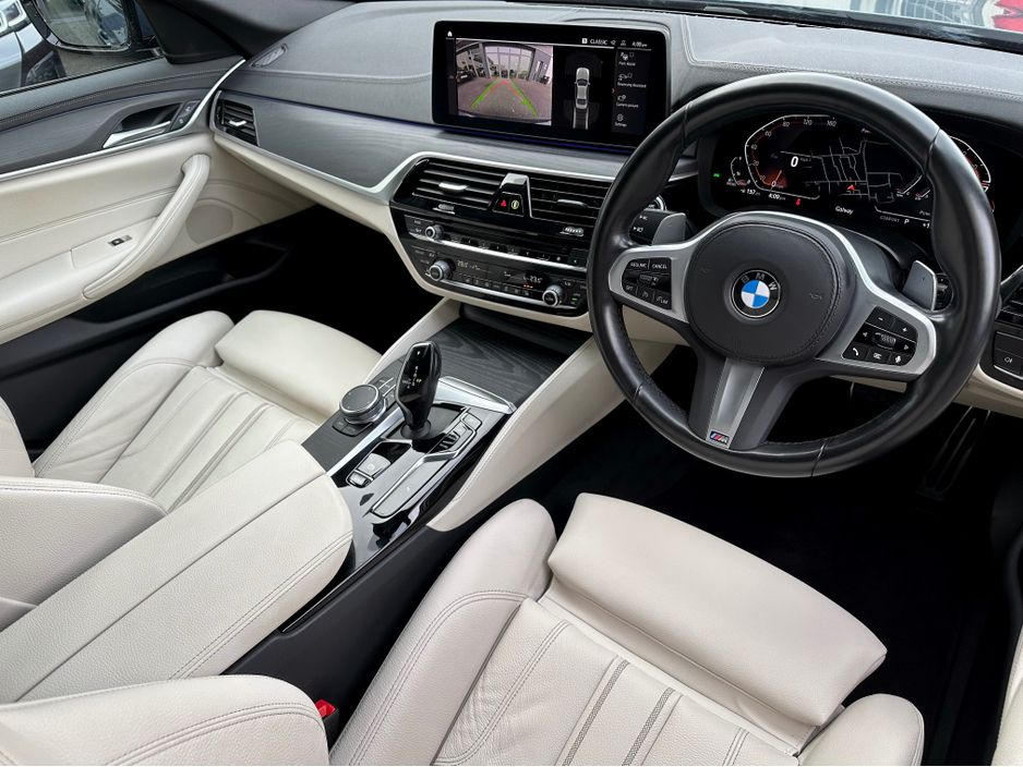 2023 BMW 5 Series