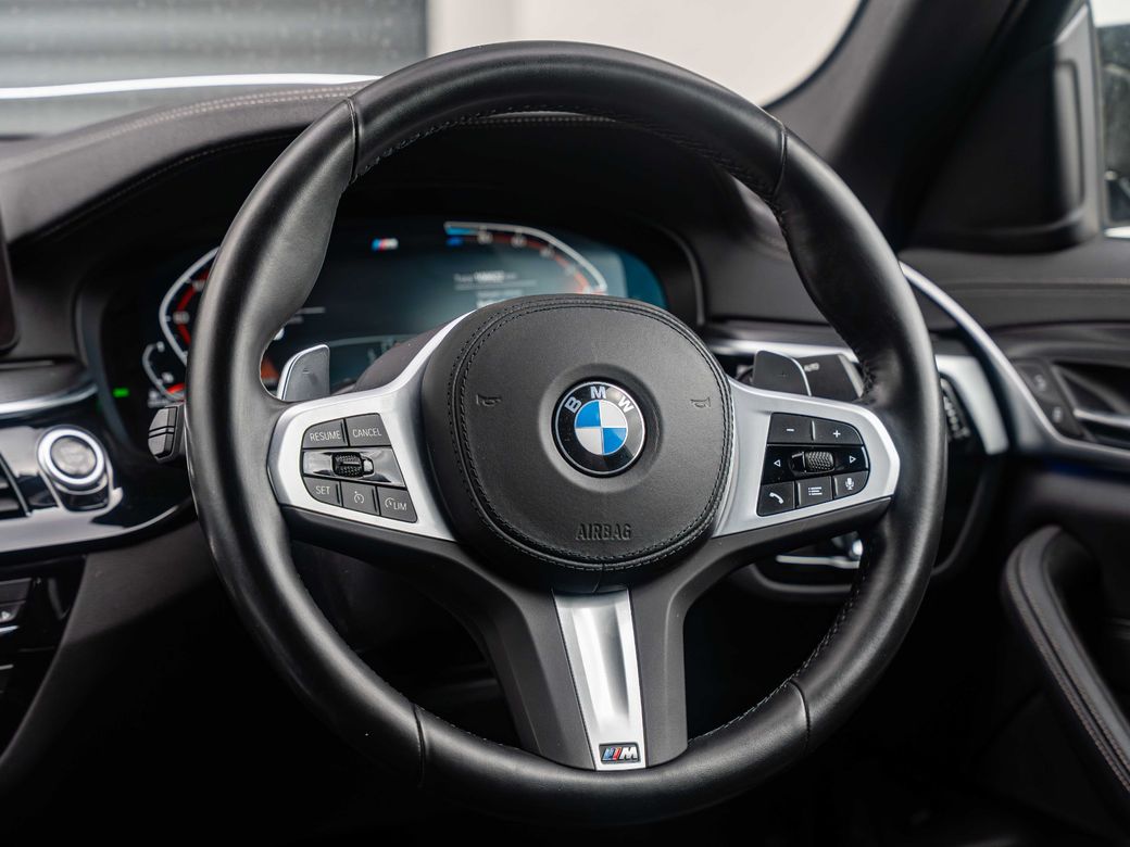 2022 BMW 5 Series