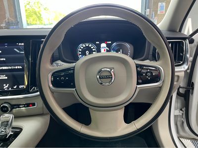 2021 Volvo V60