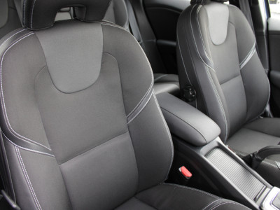 2018 Volvo V40