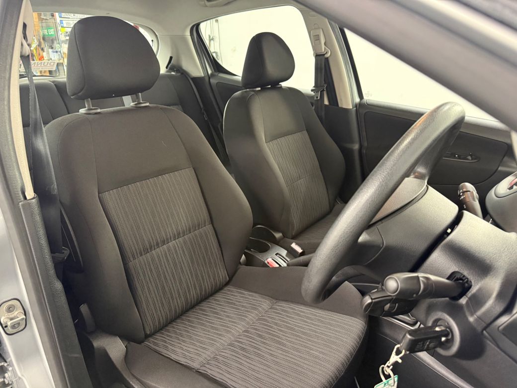 2010 Peugeot 207