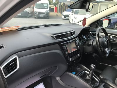 2017 Nissan Qashqai