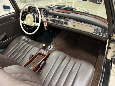 1971 Mercedes-Benz SL Class