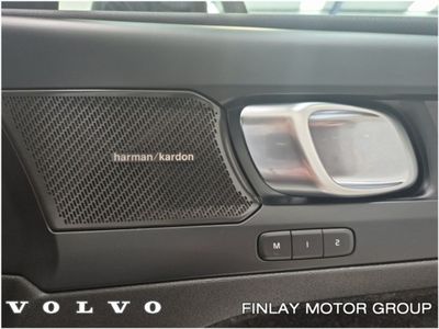 2023 Volvo XC40