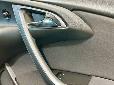 2014 Opel Astra