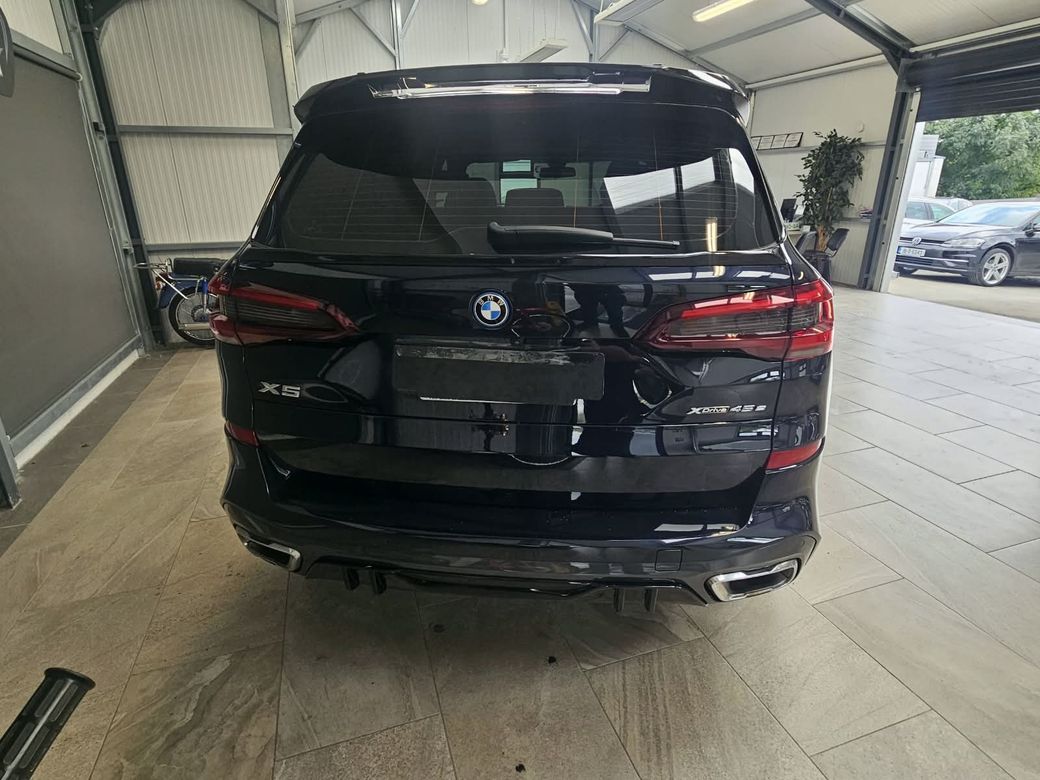 2023 BMW X5