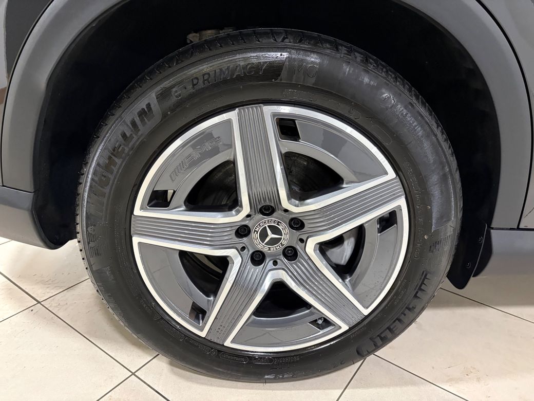 2024 Mercedes-Benz GLC Class