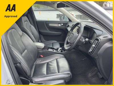 2021 Volvo XC40