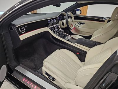 2025 Bentley Continental