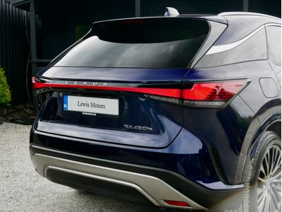 2023 Lexus RX450h+