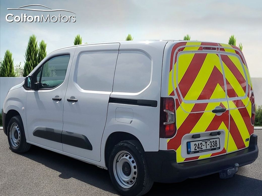 2024 Peugeot Partner
