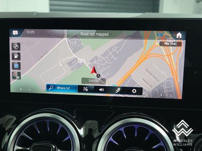 2022 Mercedes-Benz EQA