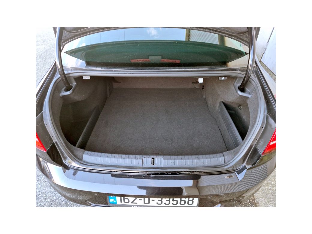 2016 Volkswagen Passat