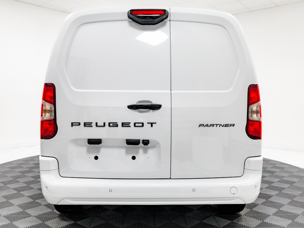 2026 Peugeot Partner