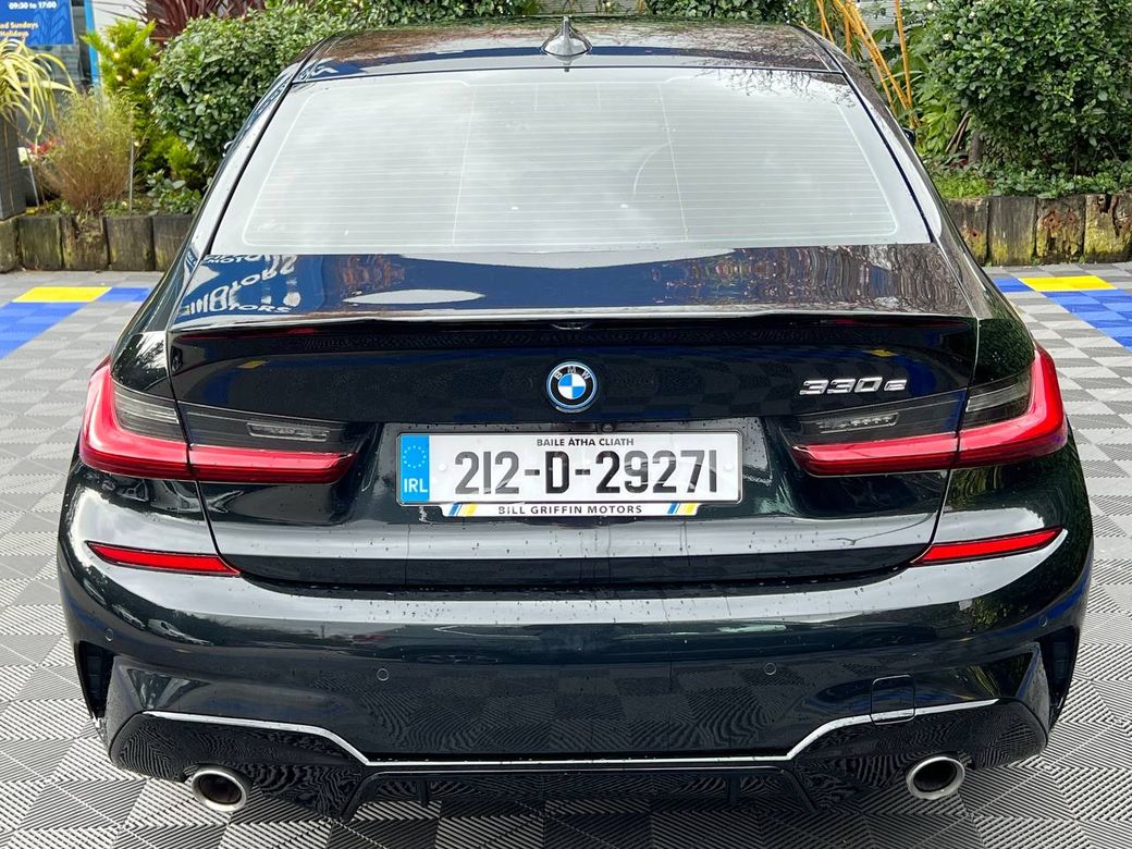 2021 BMW 330
