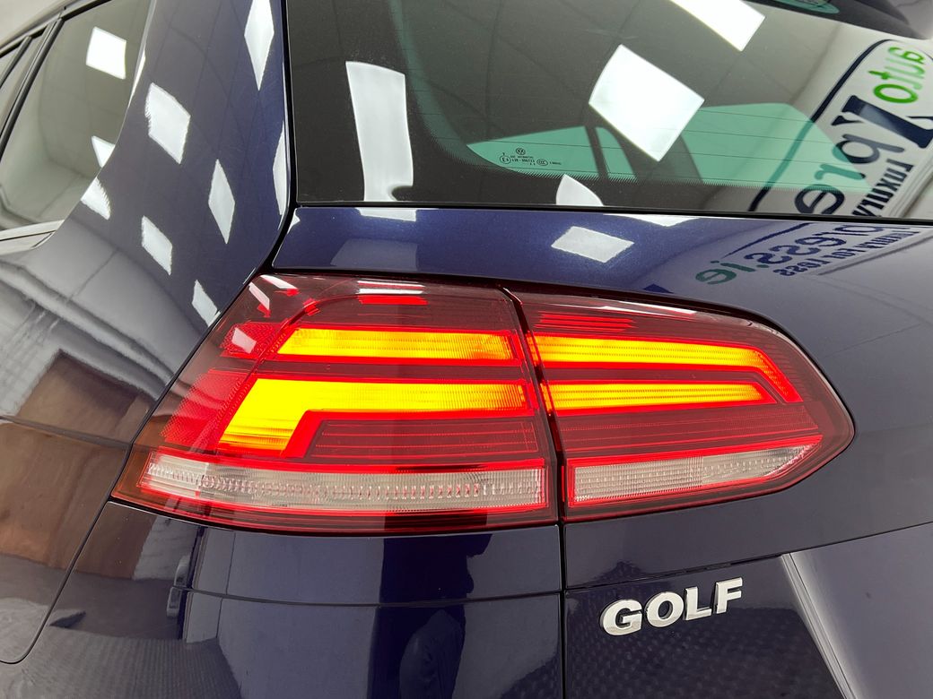 2019 Volkswagen Golf