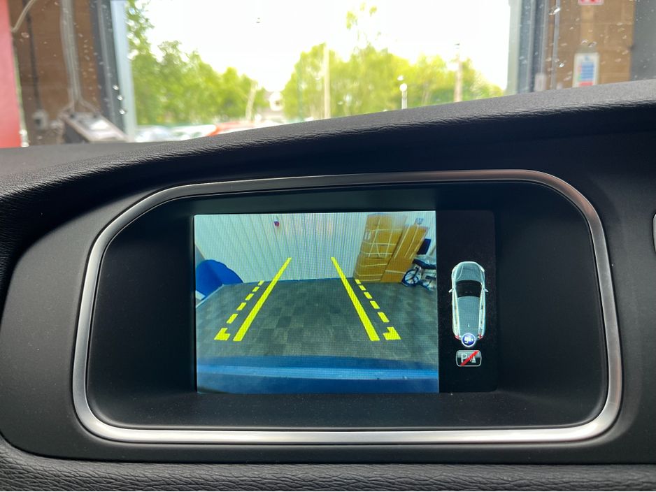 2015 Volvo V40