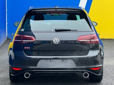 2016 Volkswagen Golf