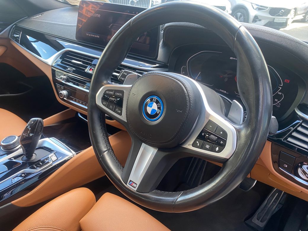 2022 BMW 5 Series